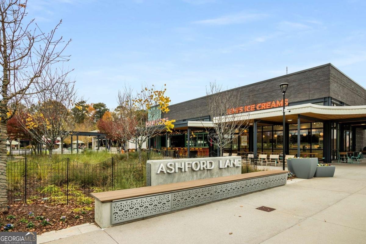 5092 Hidden Branches Circle Dunwoody - 32