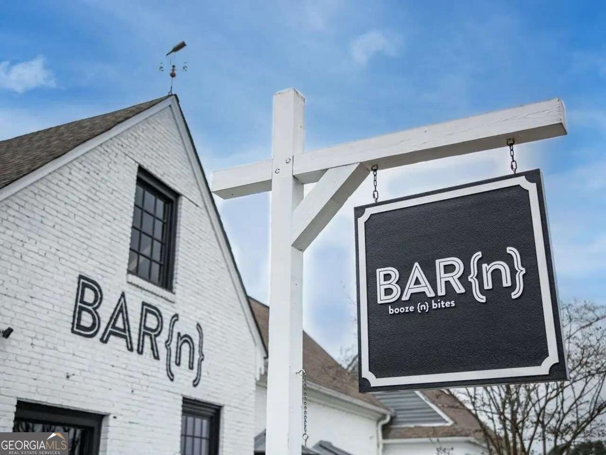 5092 Hidden Branches Circle Dunwoody - 34