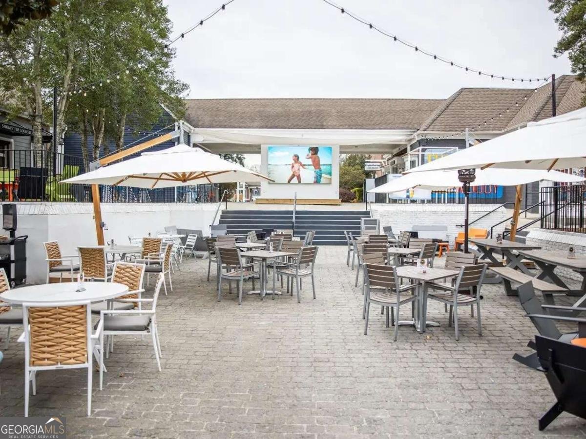 5092 Hidden Branches Circle Dunwoody - 36