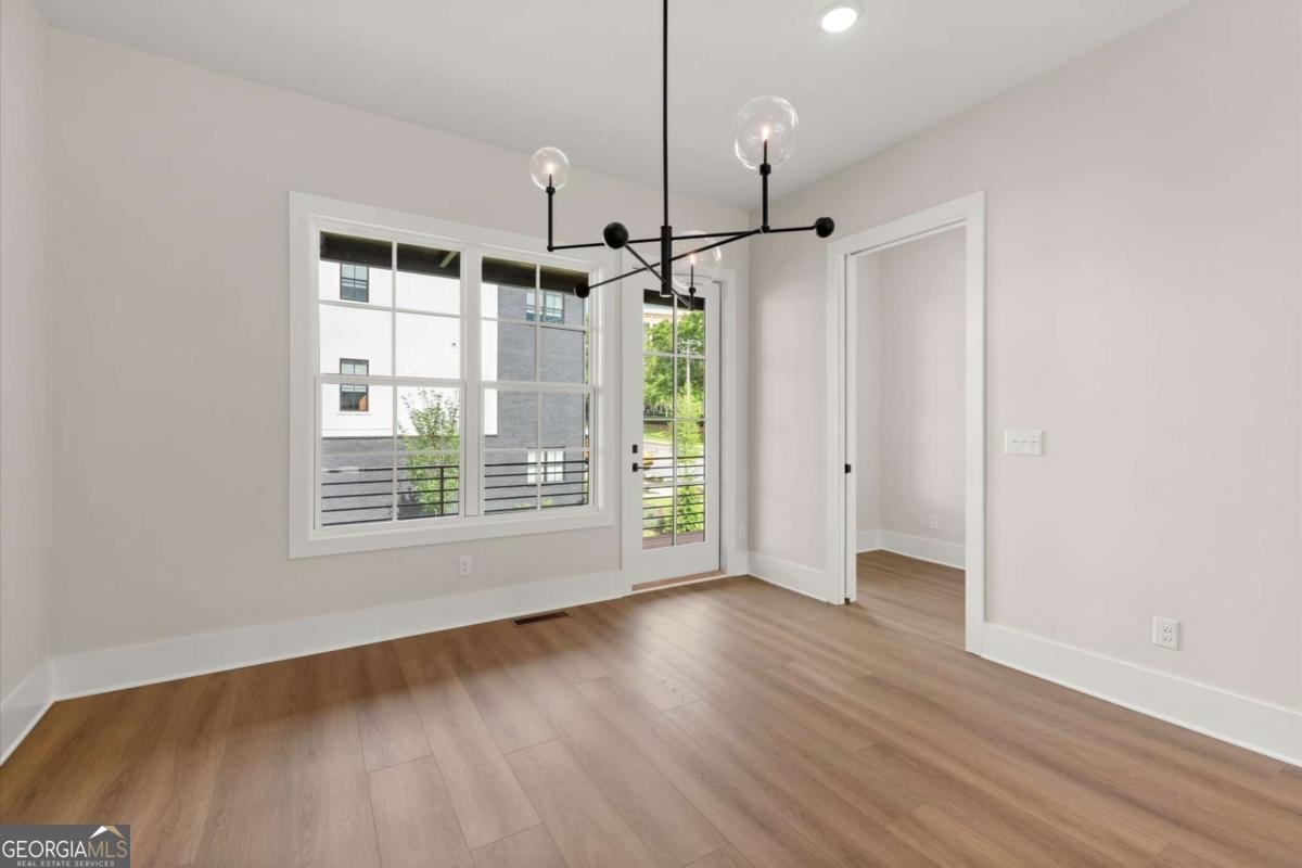 671 Soul Alley Alpharetta - 12