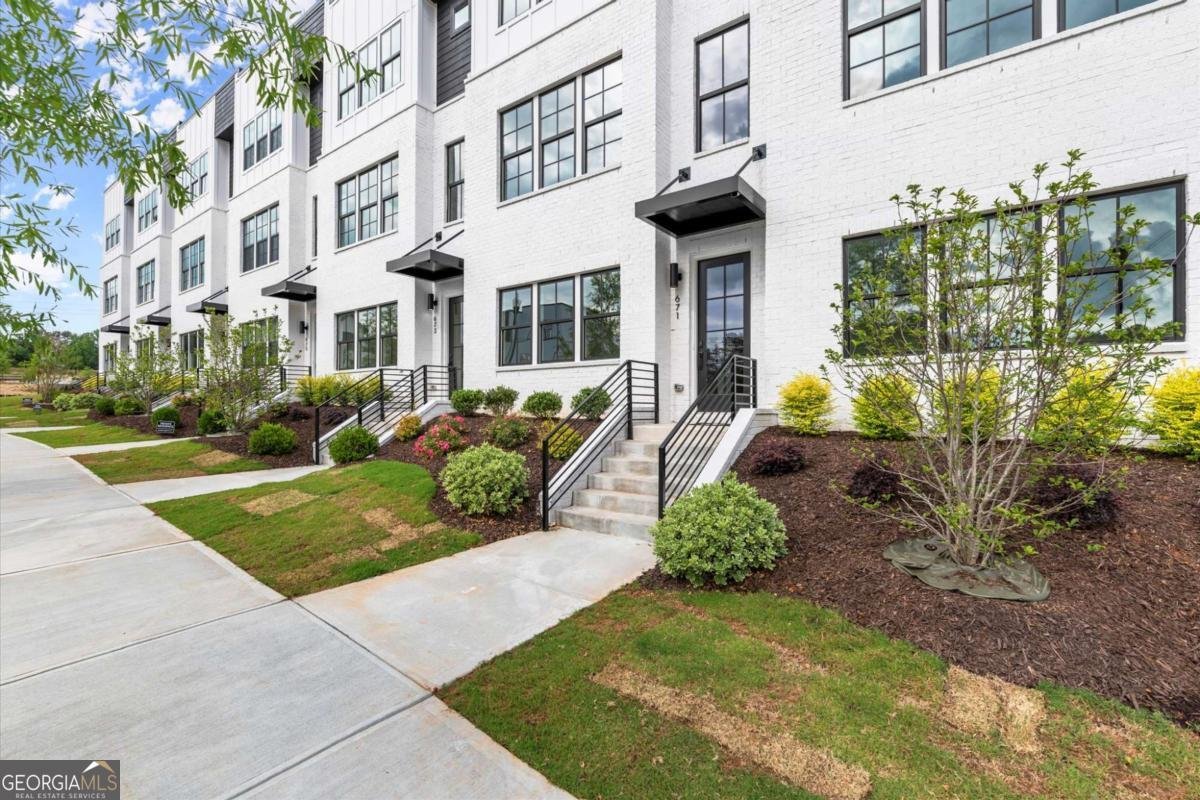 671 Soul Alley Alpharetta - 2