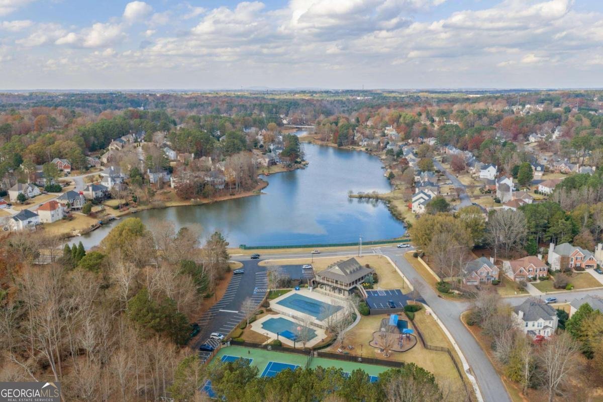 2370 Cape Courage Way Suwanee - 26