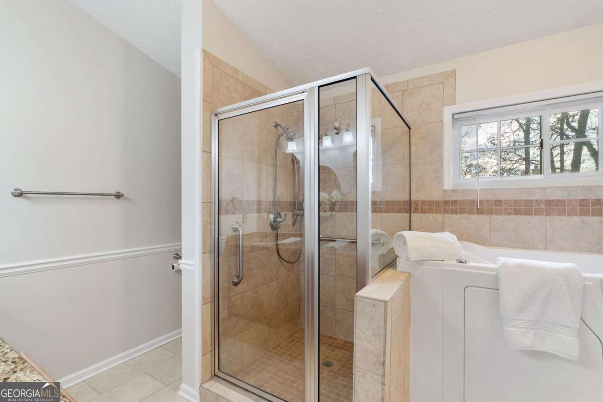 2370 Cape Courage Way Suwanee - 6