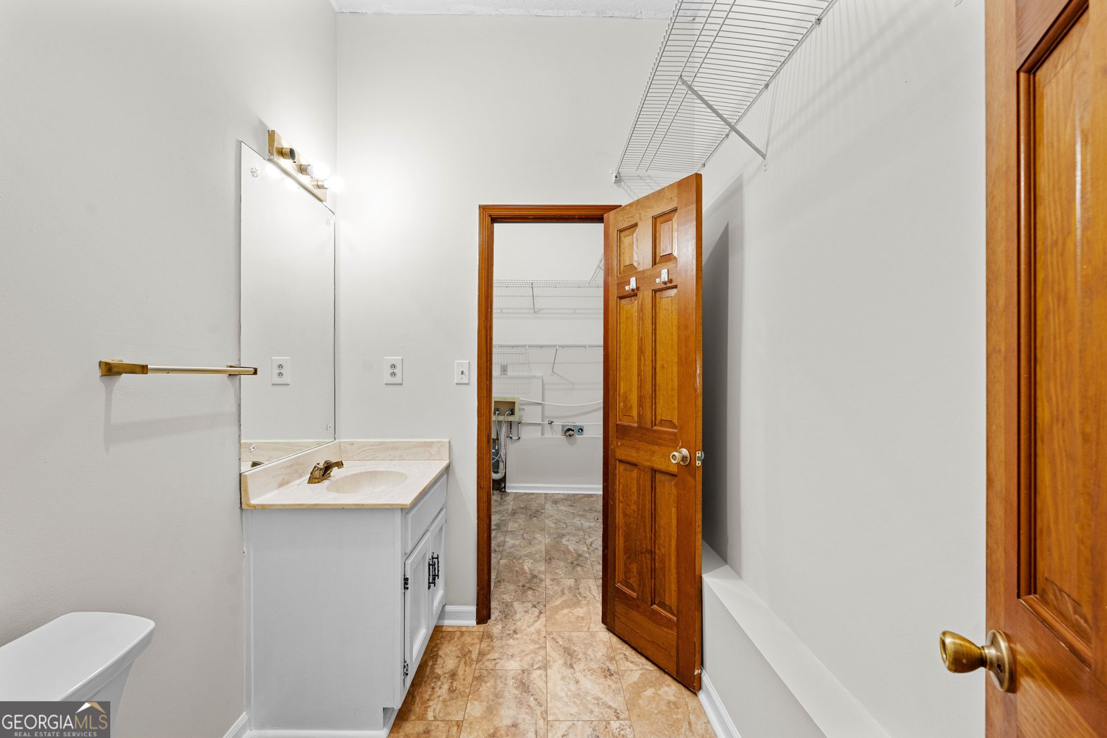 516 Old Senoia Road Fayetteville - 27