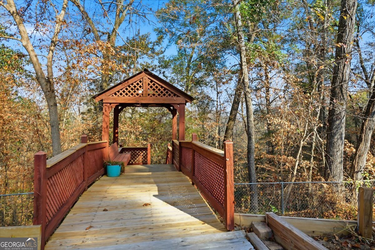 107 Waldorf Drive Perry - 41