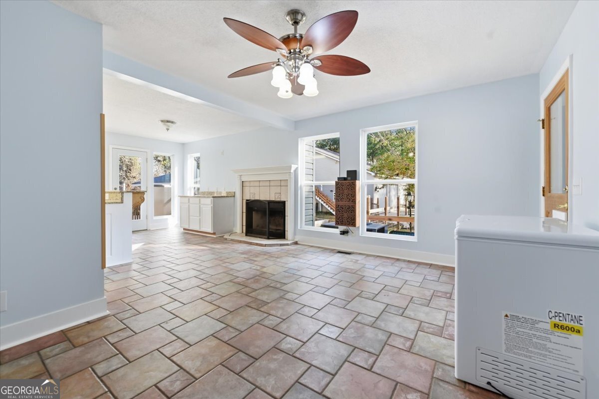 107 Waldorf Drive Perry - 7