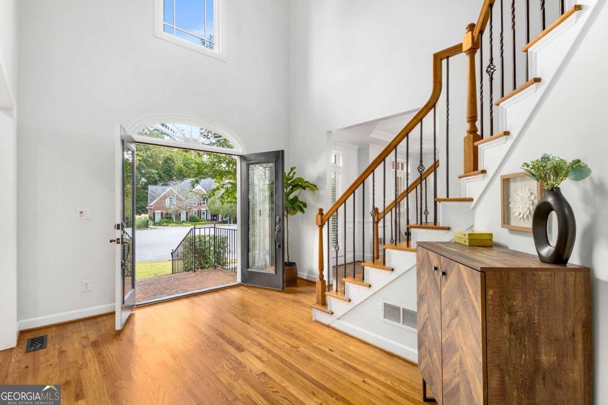 1120 Whitehall Pointe Sandy Springs - 10