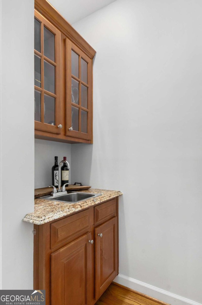 1120 Whitehall Pointe Sandy Springs - 16