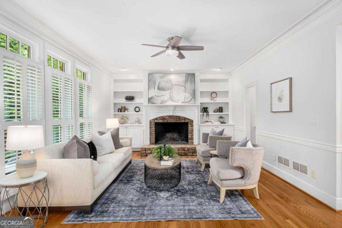 1120 Whitehall Pointe Sandy Springs - 2