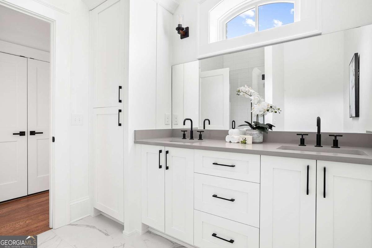 1585 PONCE DE LEON Avenue Atlanta - 22