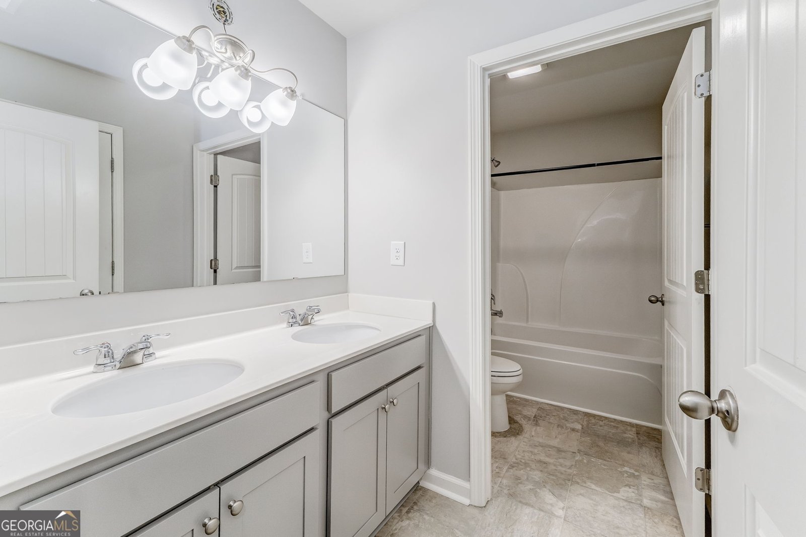 6597 Bluffview Drive Douglasville - 22