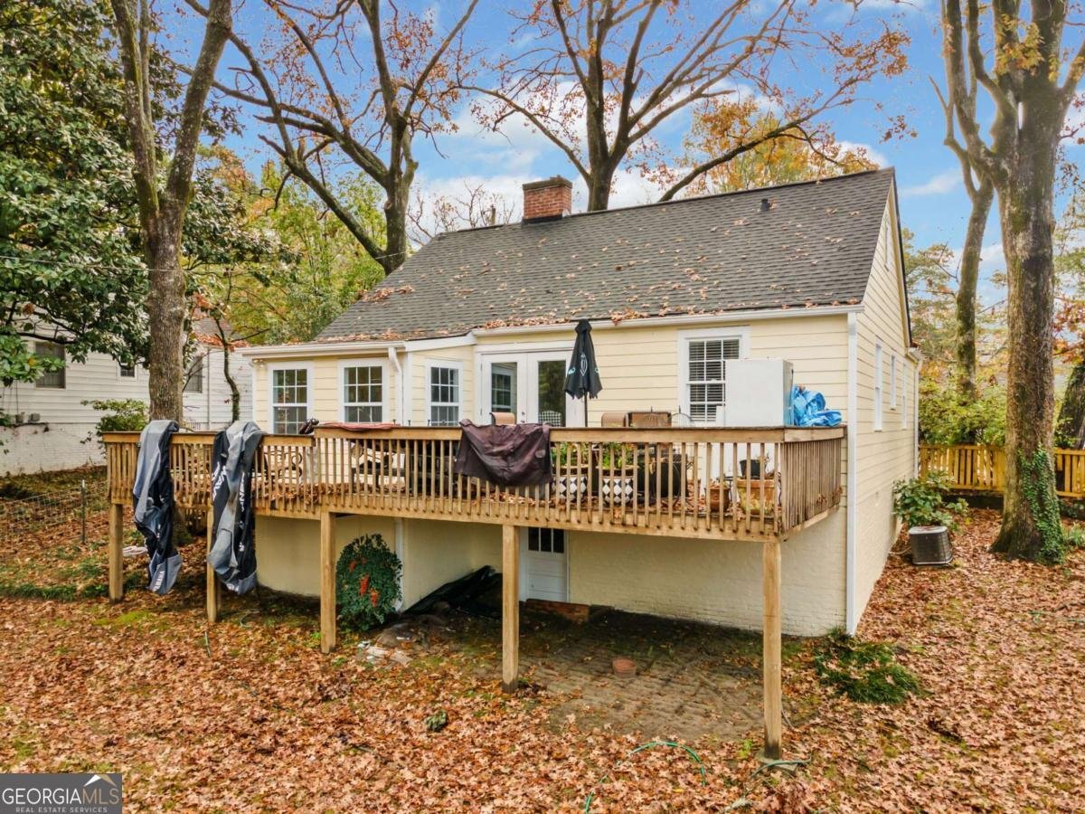 1047 LANIER Avenue Gainesville - 28