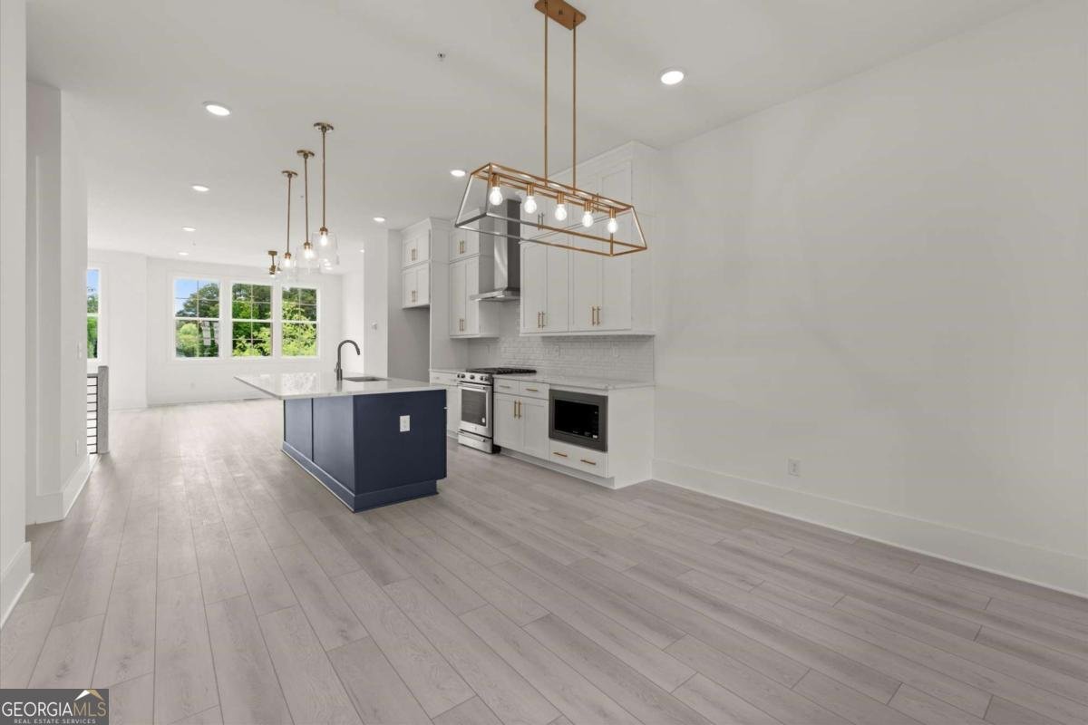 669 Soul Alley Alpharetta - 16