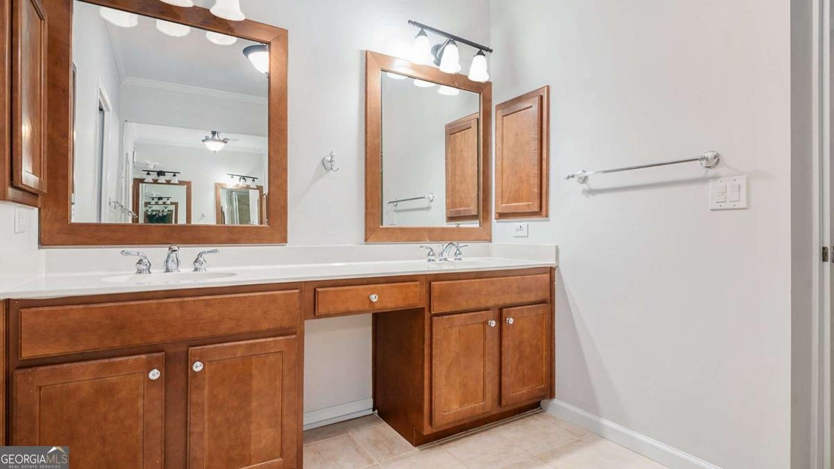 6371 Queens Court Trace Mableton - 19