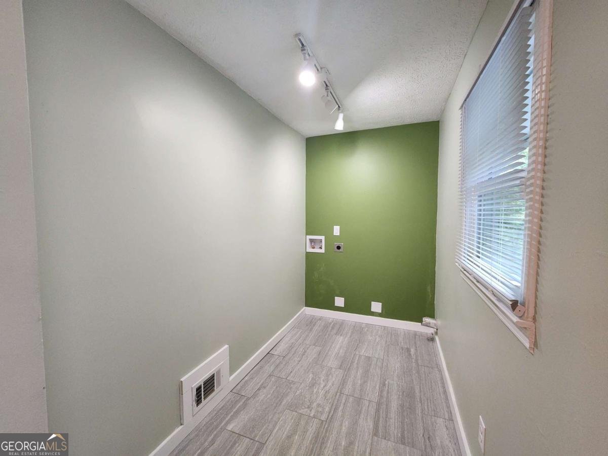 464 Ruth Street Athens - 18