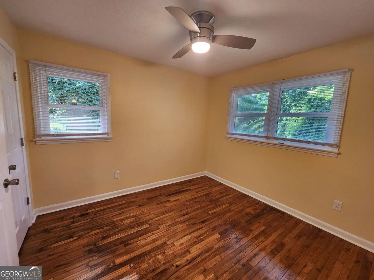 464 Ruth Street Athens - 27