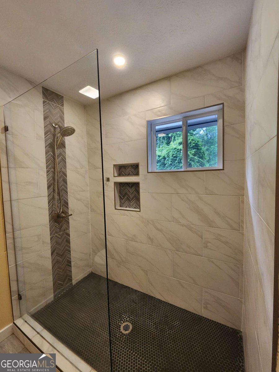 464 Ruth Street Athens - 29