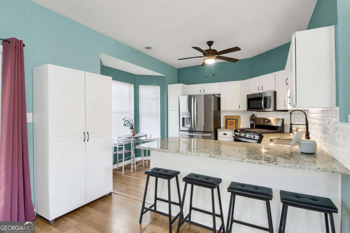 4336 THORNGATE Lane Acworth - 4