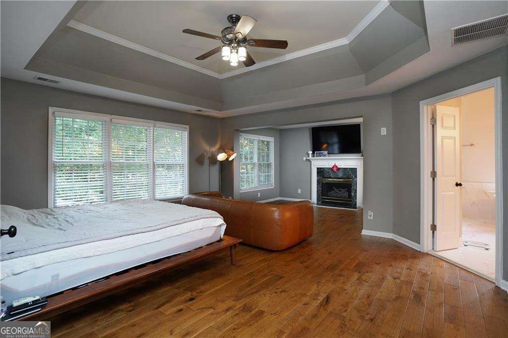 7185 Hartsfield Place Suwanee - 33