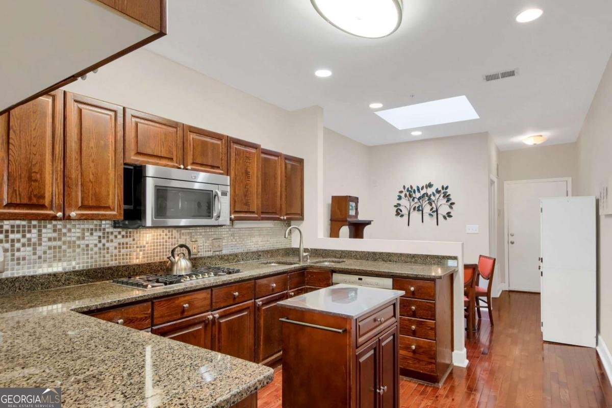 5364 BROOKE RIDGE Drive Atlanta - 15