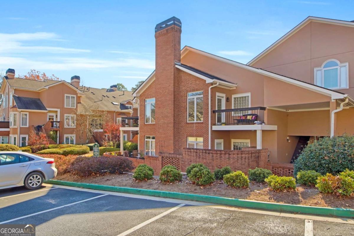 5364 BROOKE RIDGE Drive Atlanta - 32