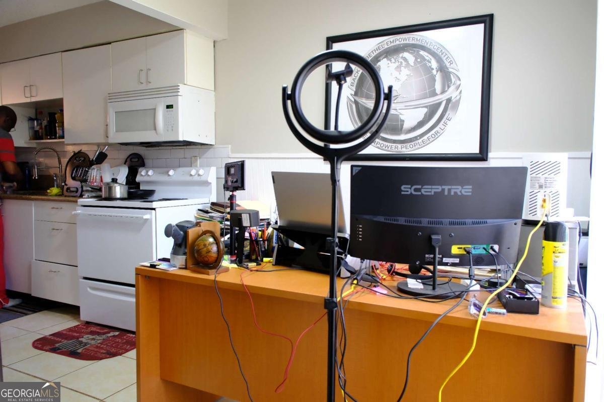 167 Tiburon Drive Lithonia - 10