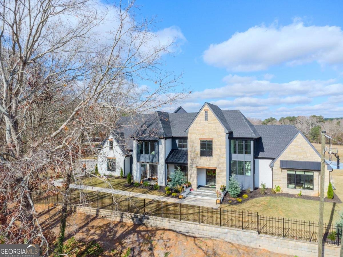 3277 Bailey Road Dacula - 2