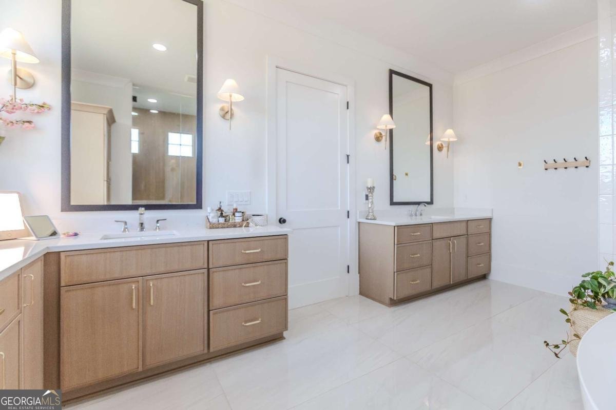 3277 Bailey Road Dacula - 24