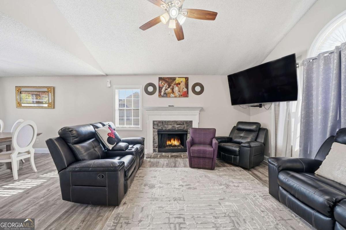 15 Greenhouse Drive Cartersville - 27