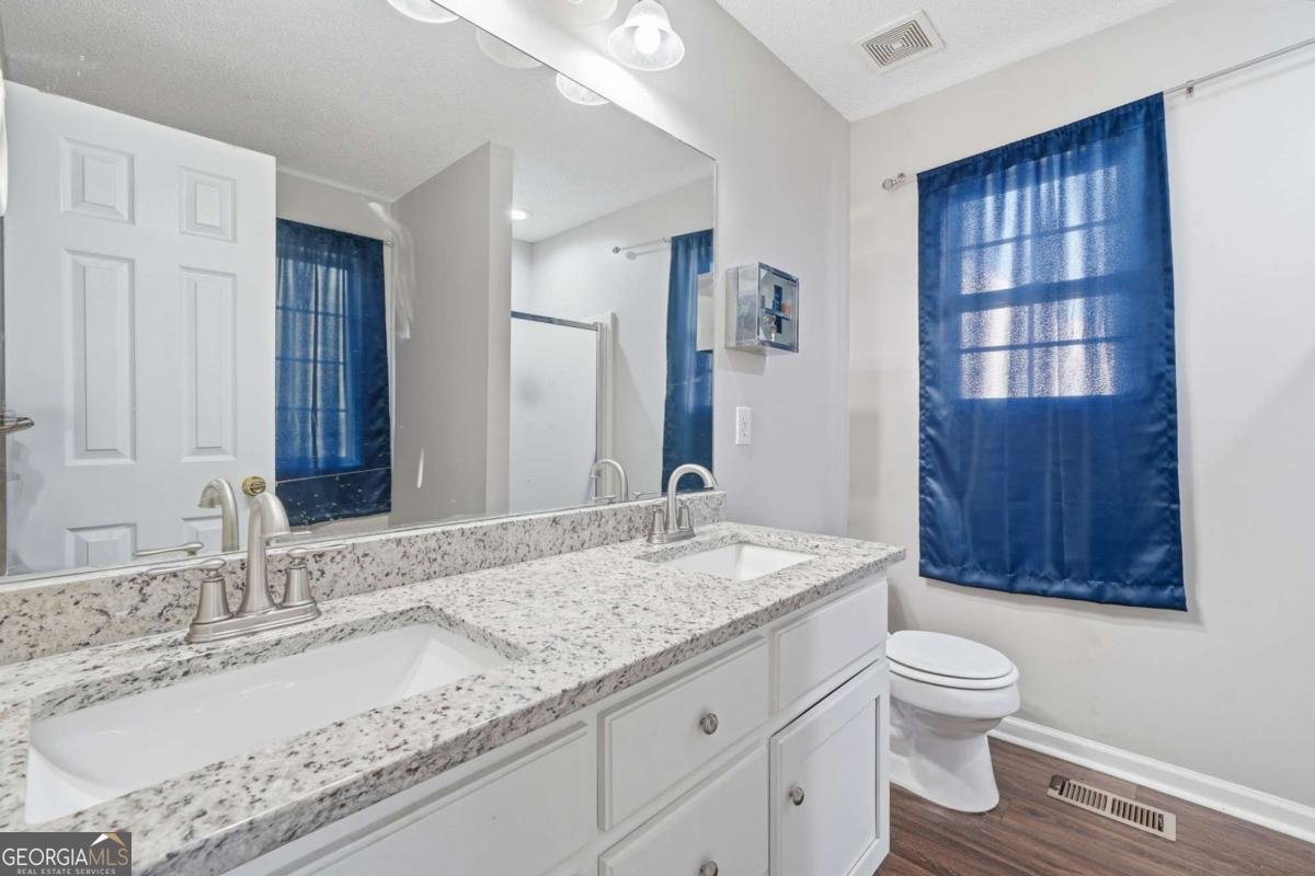 15 Greenhouse Drive Cartersville - 38