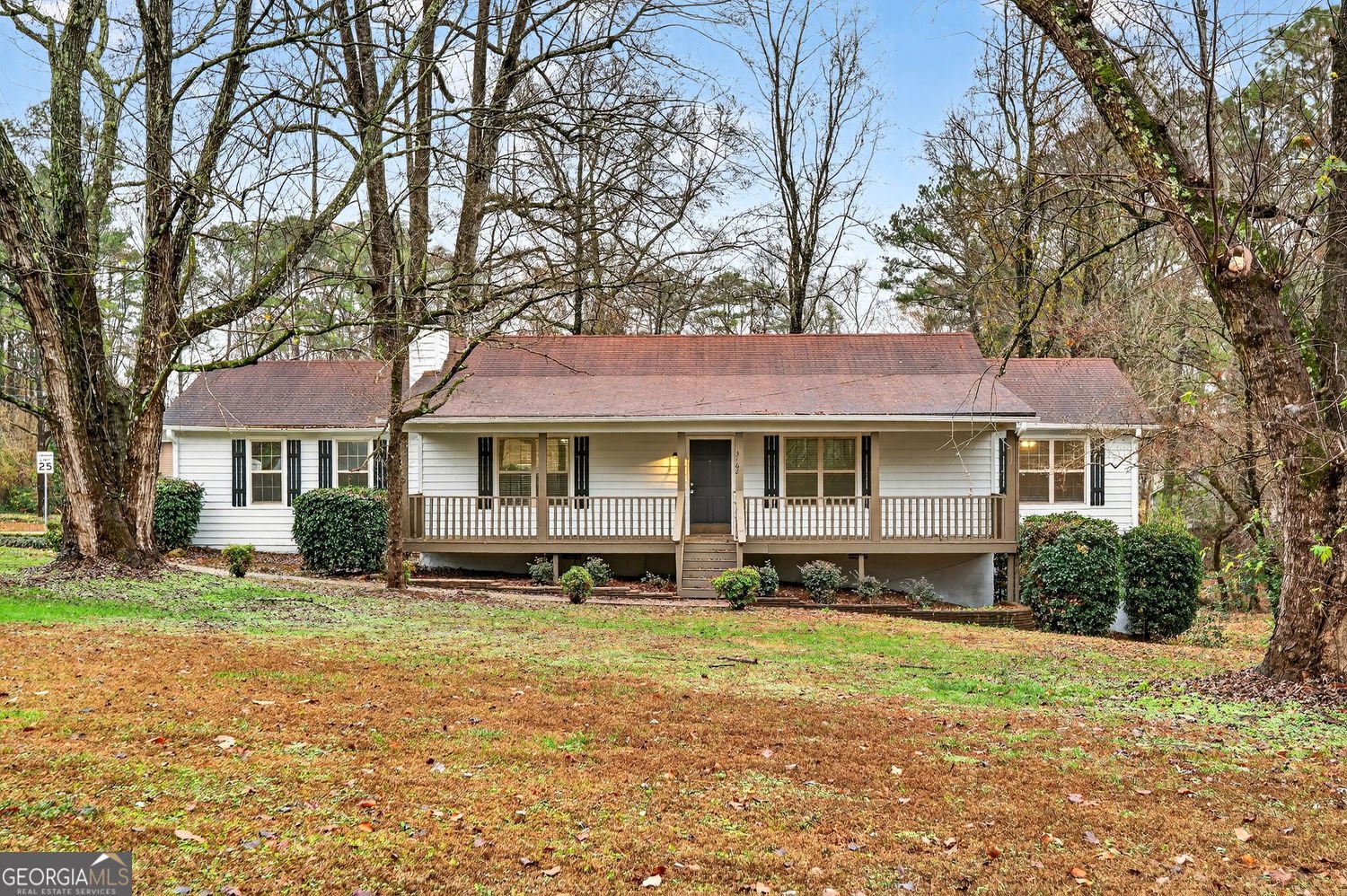 3162 Pilgrims Drive Douglasville - main photo
