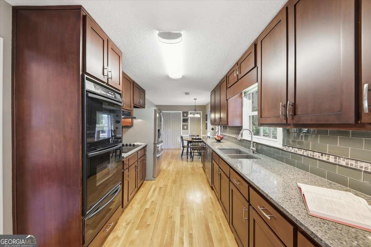 2334 Pine Point Drive Lawrenceville - 18