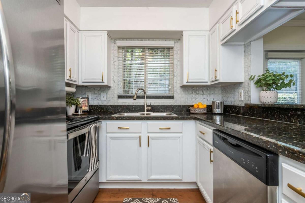 6940 Roswell Road Atlanta - 14