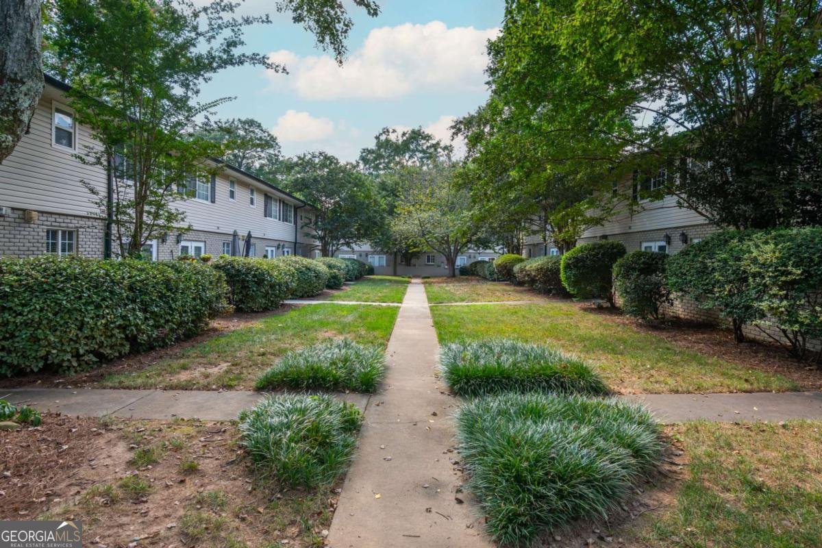 6940 Roswell Road Atlanta - 32