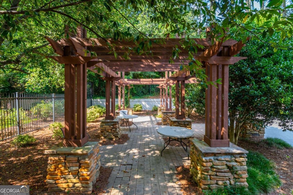 6940 Roswell Road Atlanta - 35