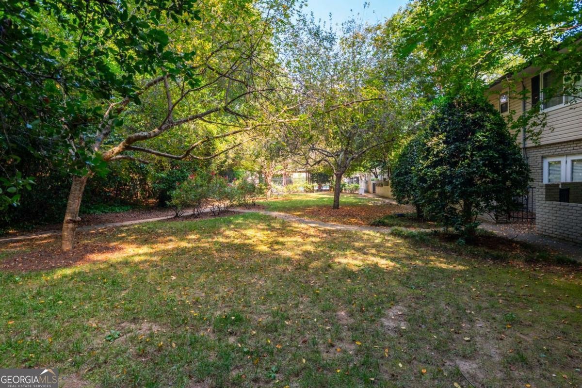 6940 Roswell Road Atlanta - 39