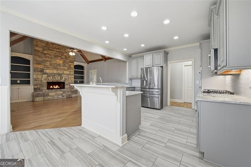 519 RIVER ESTATES Parkway Canton - 13