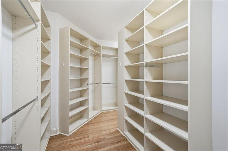 519 RIVER ESTATES Parkway Canton - 29