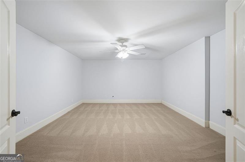 519 RIVER ESTATES Parkway Canton - 52