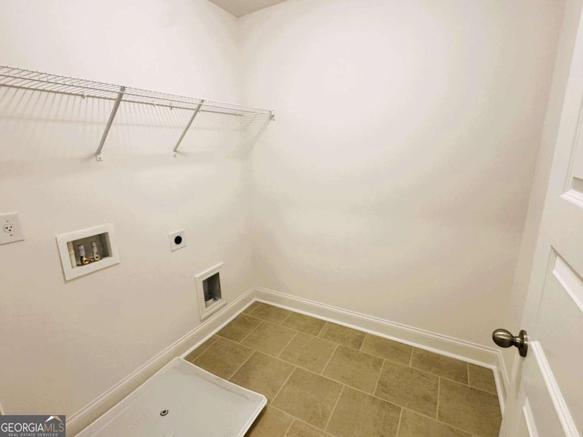 2280 Highridge Point Drive Lithia Springs - 16