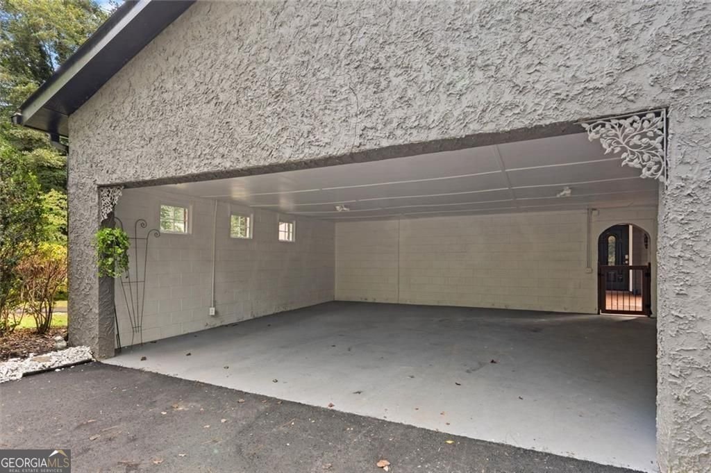 2674 Skylane Drive Marietta - 35