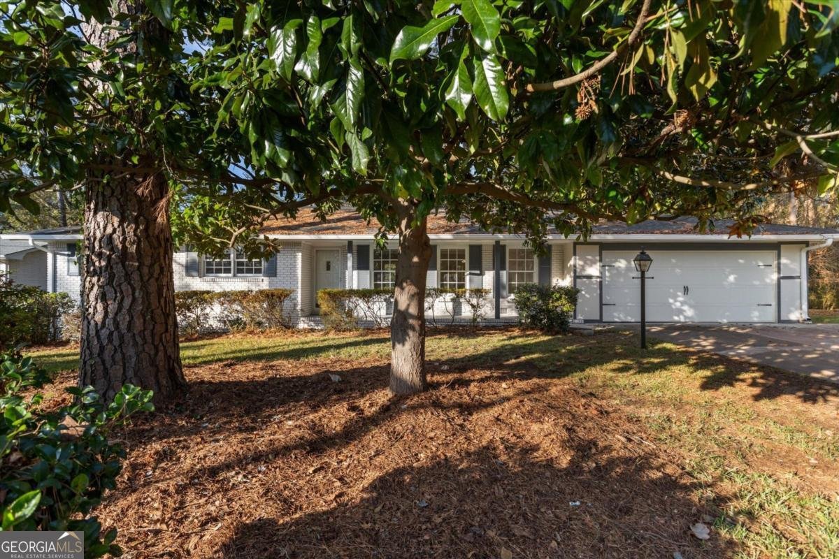 4074 Idlevale Drive Tucker - 2