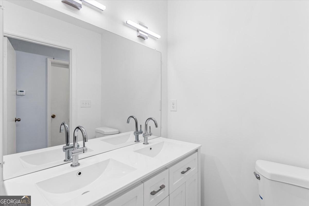 4074 Idlevale Drive Tucker - 32