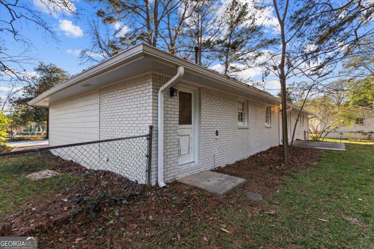 4074 Idlevale Drive Tucker - 45