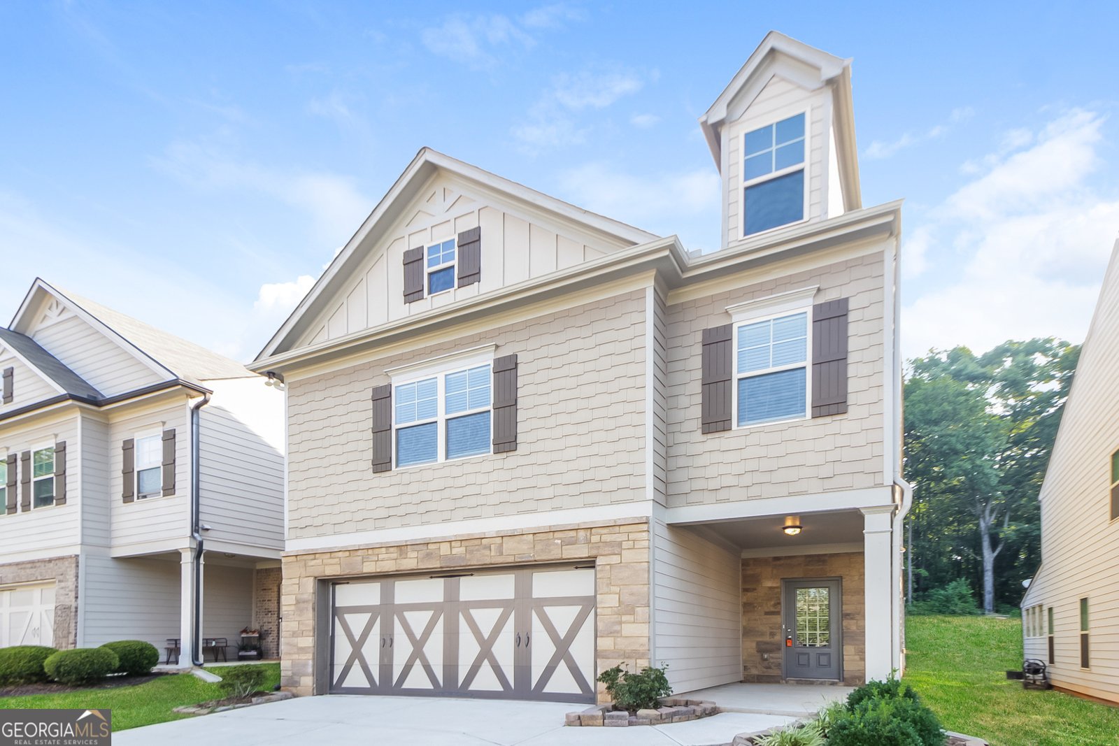 2225 Black Pebble Circle Buford - 29