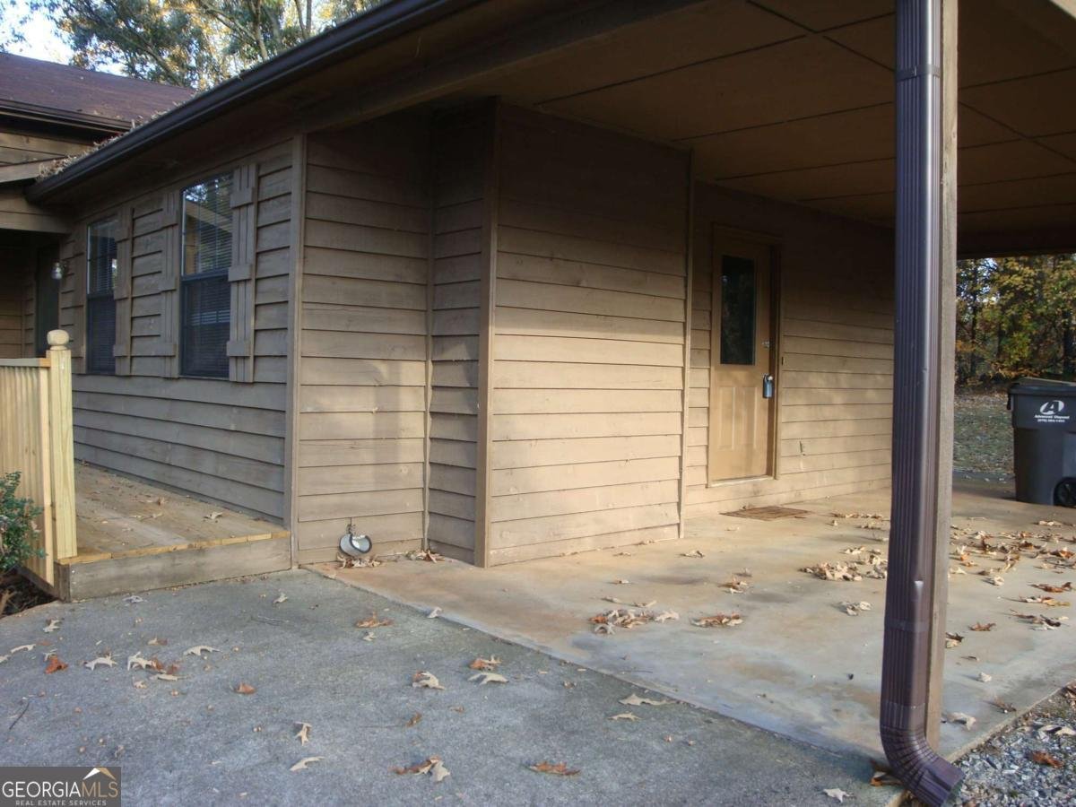 568 Russell Road Lawrenceville - 17