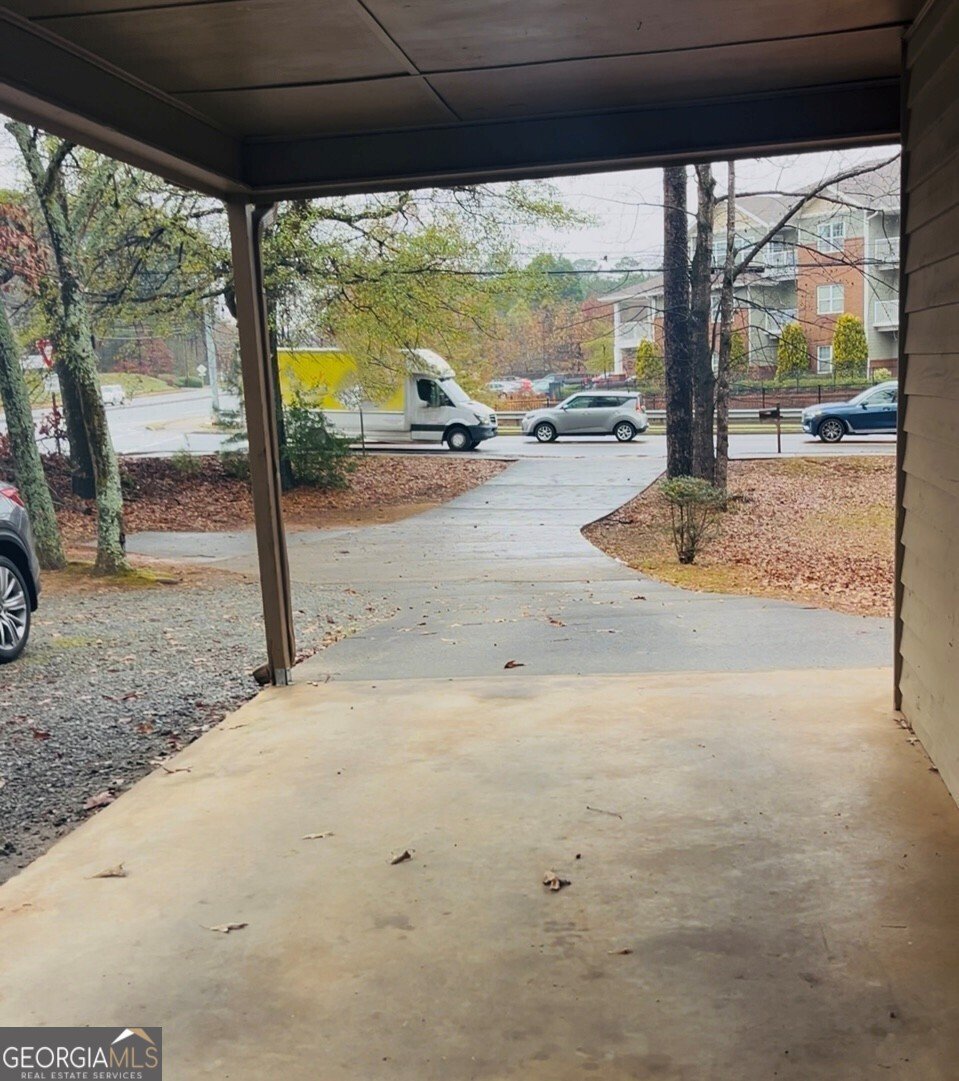 568 Russell Road Lawrenceville - 18