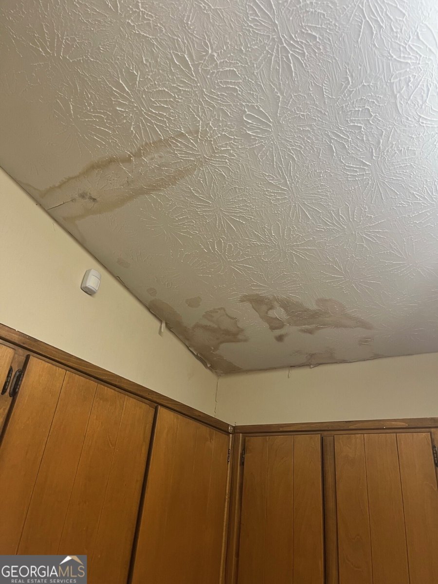 568 Russell Road Lawrenceville - 19