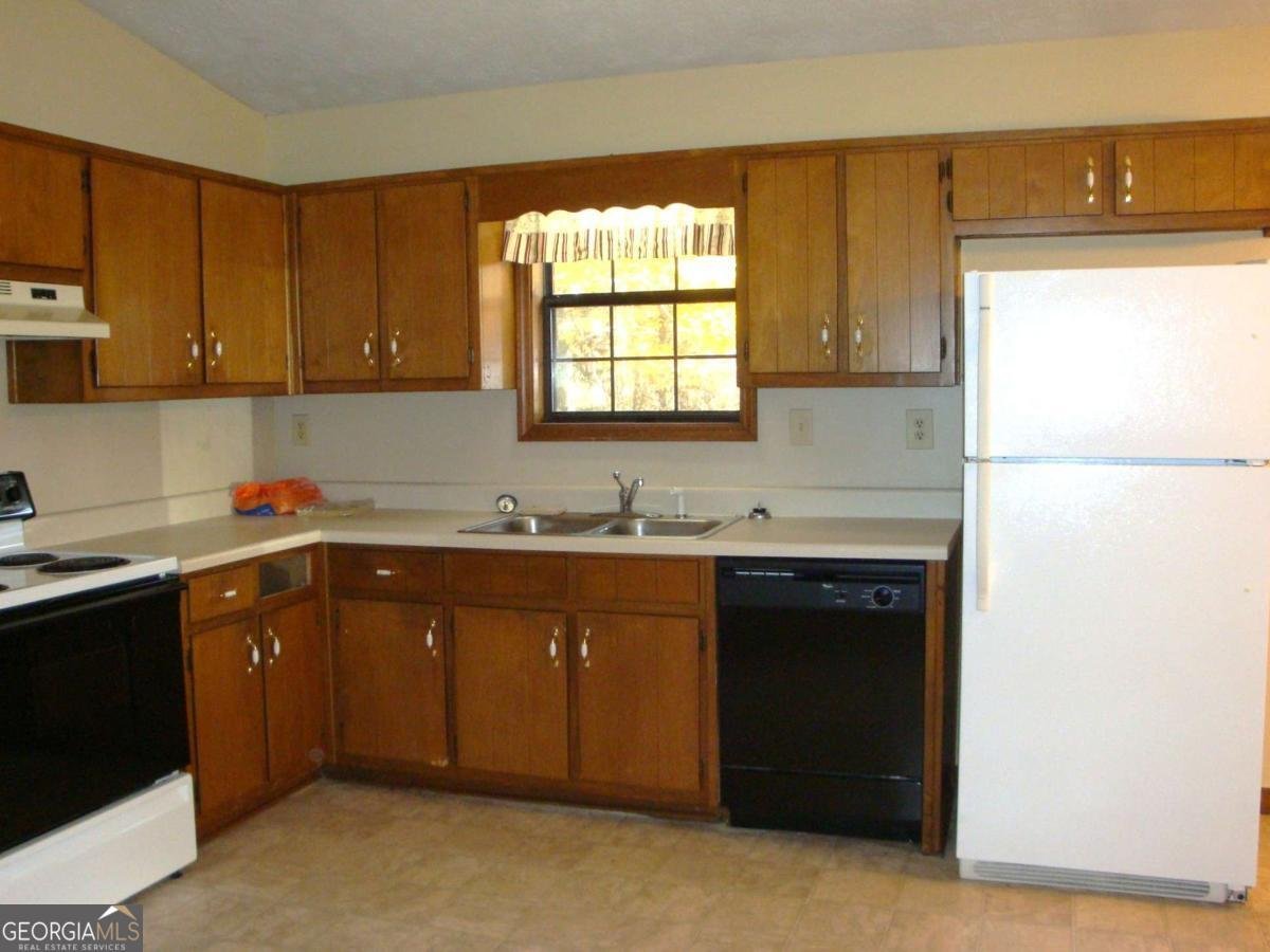 568 Russell Road Lawrenceville - 3