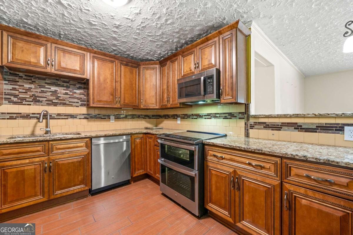 1885 North Drive Atlanta - 9